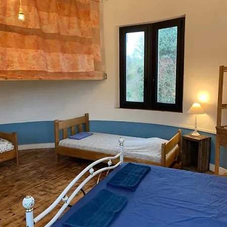 Les Favouilles, Le Pour 15 Personnes Appartement